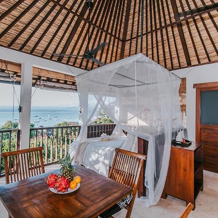 Villa Mimpi Manis นูซาเลมโบงัน ภายนอก รูปภาพ
