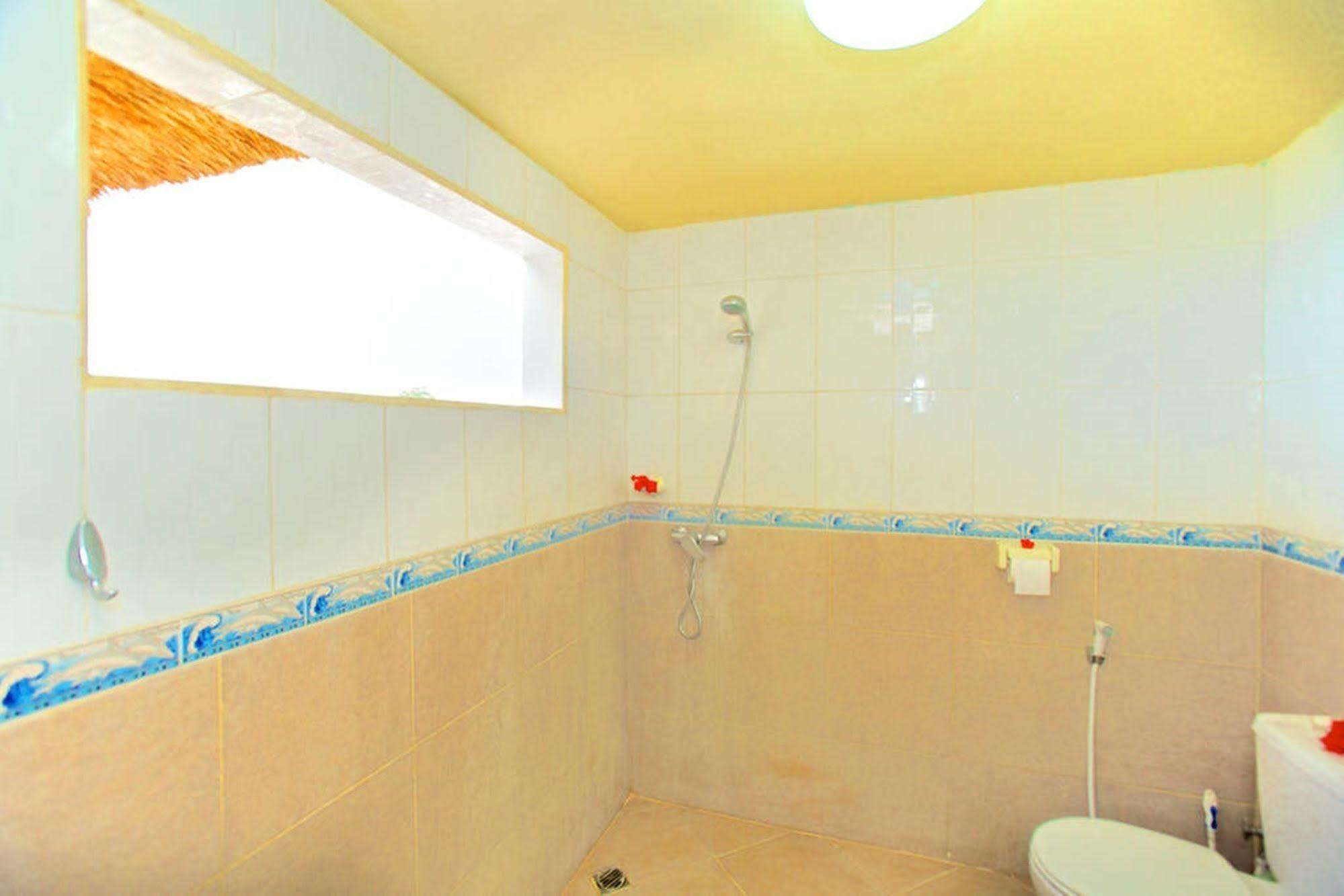 Villa Mimpi Manis นูซาเลมโบงัน ภายนอก รูปภาพ