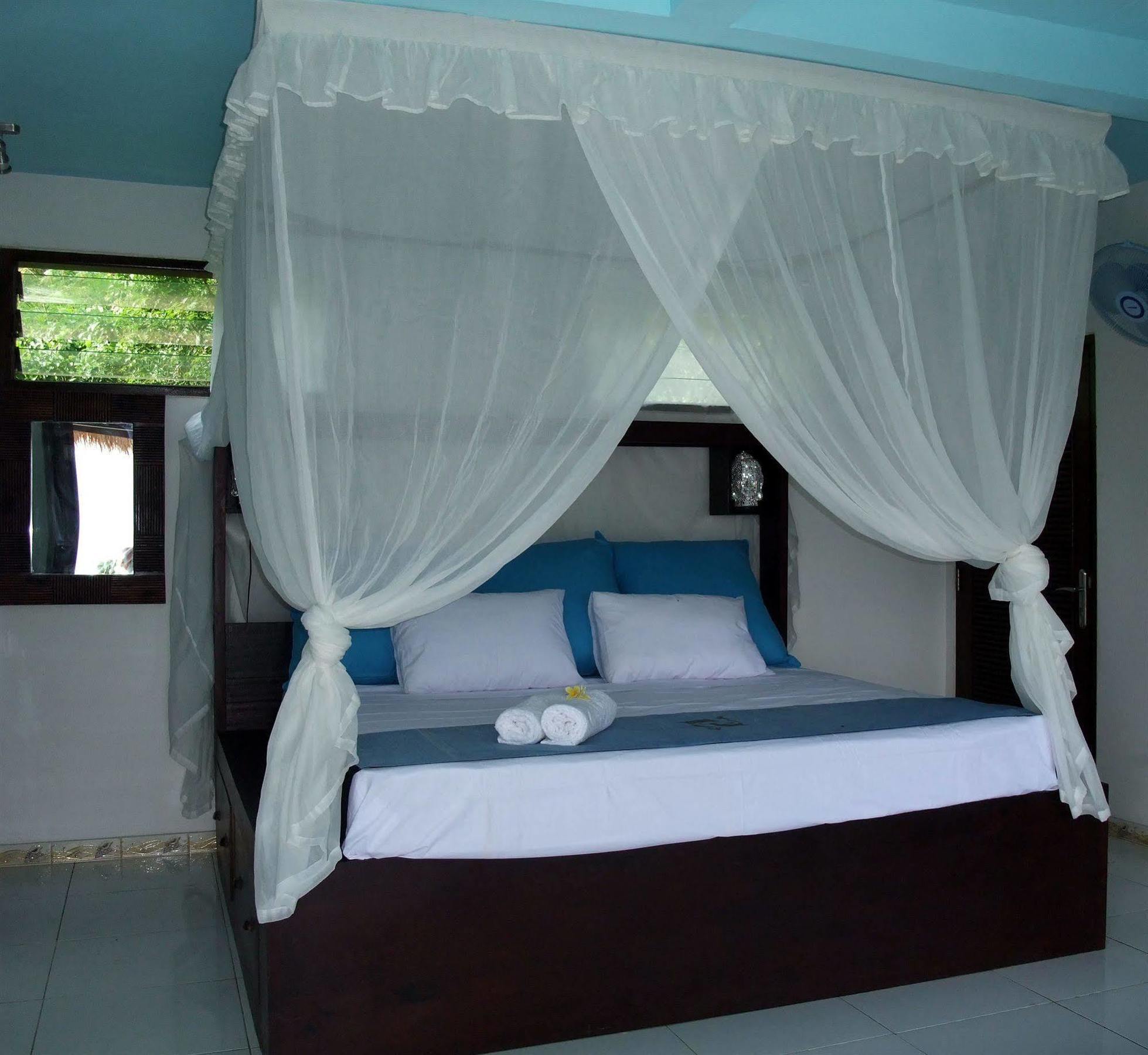 Villa Mimpi Manis นูซาเลมโบงัน ภายนอก รูปภาพ