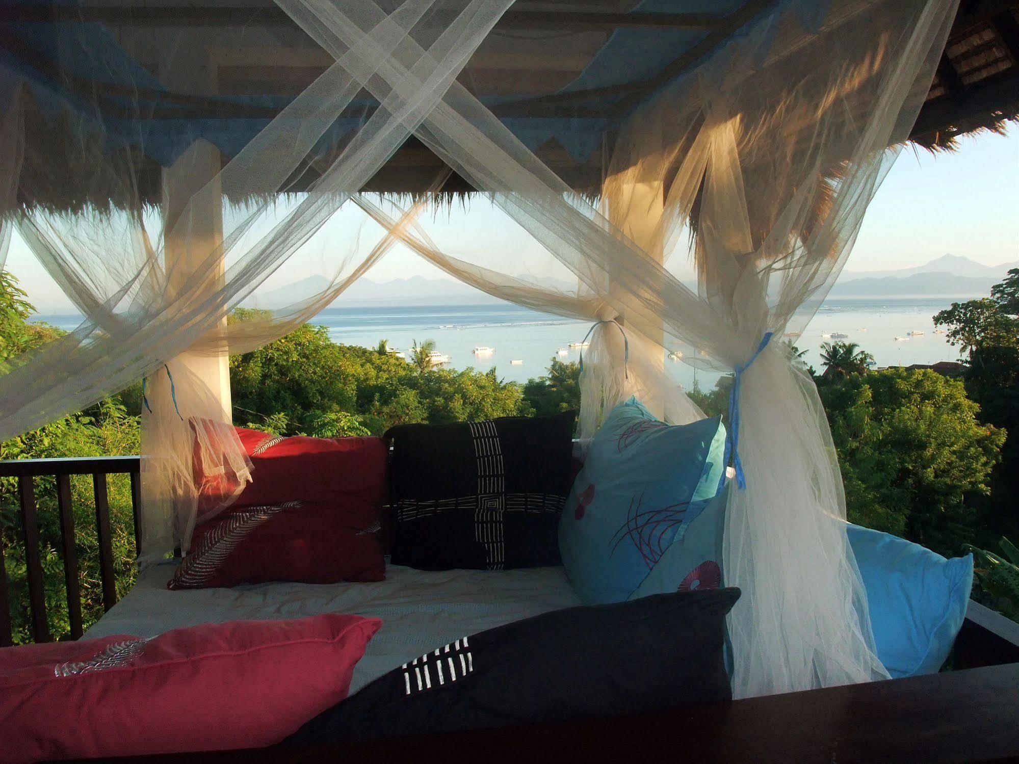 Villa Mimpi Manis นูซาเลมโบงัน ภายนอก รูปภาพ