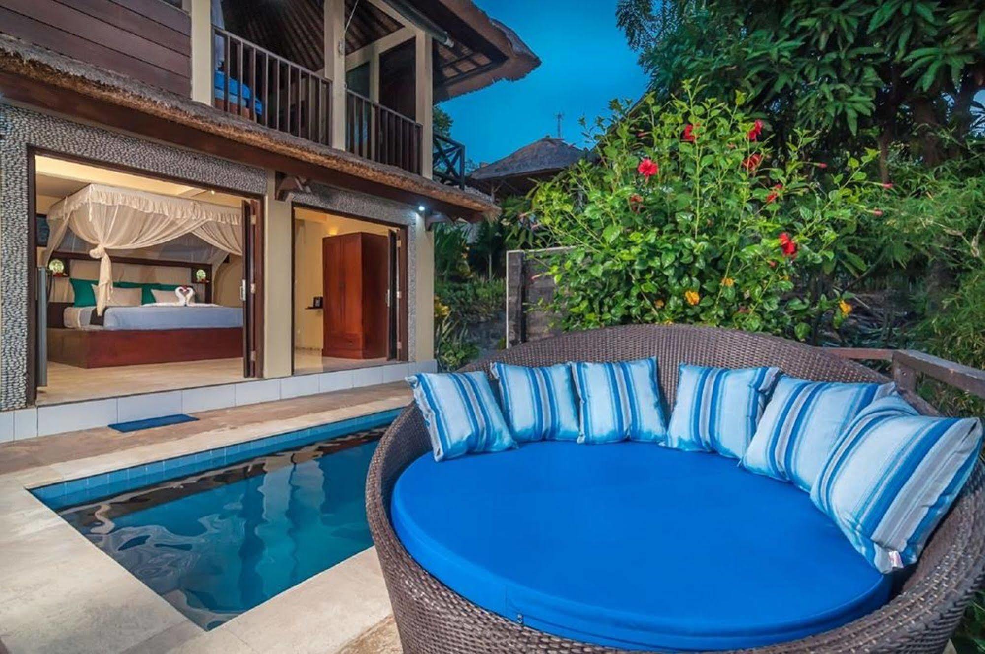 Villa Mimpi Manis นูซาเลมโบงัน ภายนอก รูปภาพ